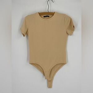 Trendyol Women’s Round Neck Short Sleeve Bodysuit size XS